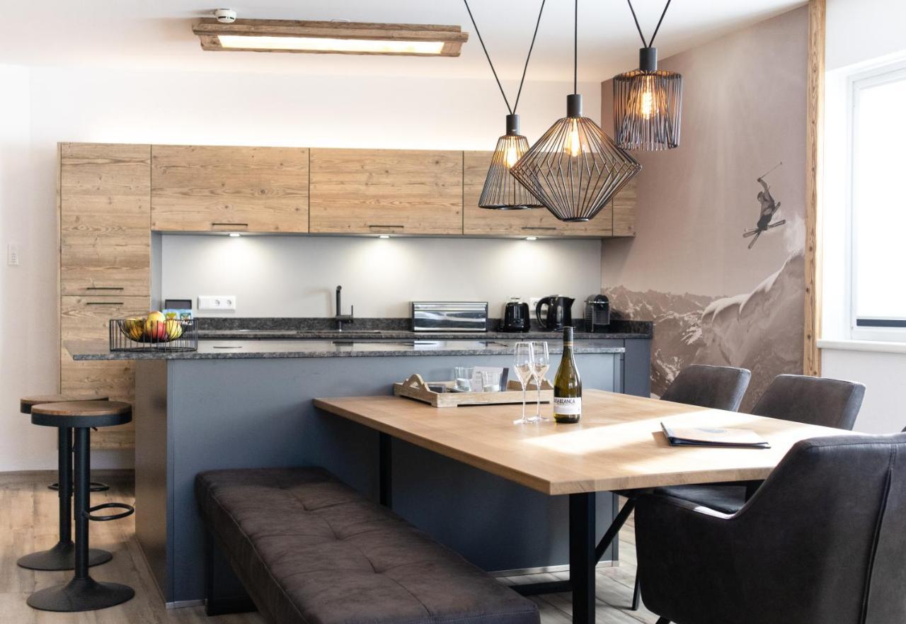 Avenida Style Appartements By Alpin Rentals - Incl Summercard Kaprun Exteriör bild