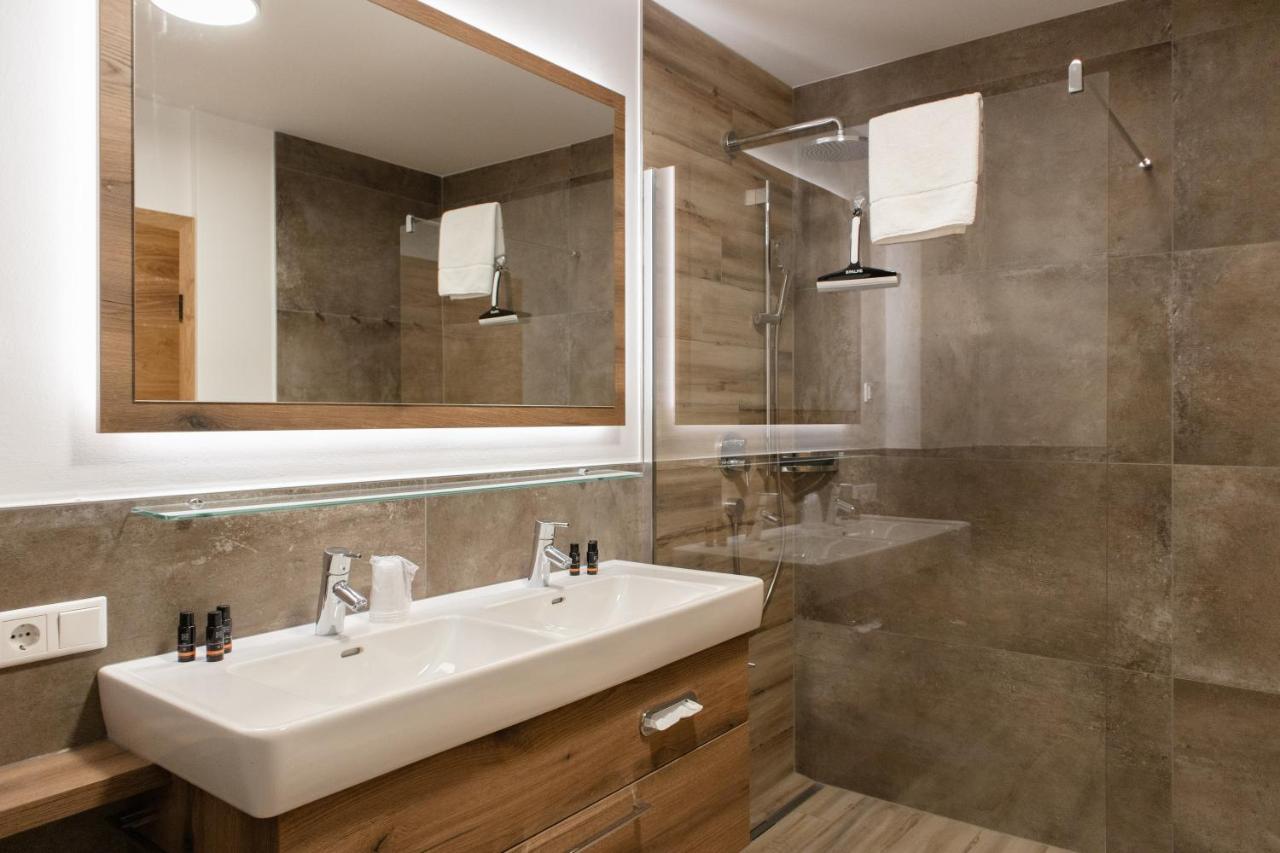 Avenida Style Appartements By Alpin Rentals - Incl Summercard Kaprun Exteriör bild