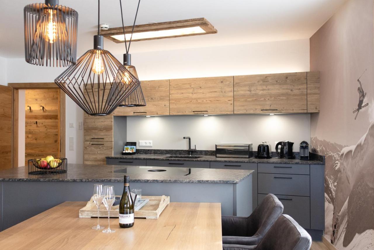 Avenida Style Appartements By Alpin Rentals - Incl Summercard Kaprun Exteriör bild